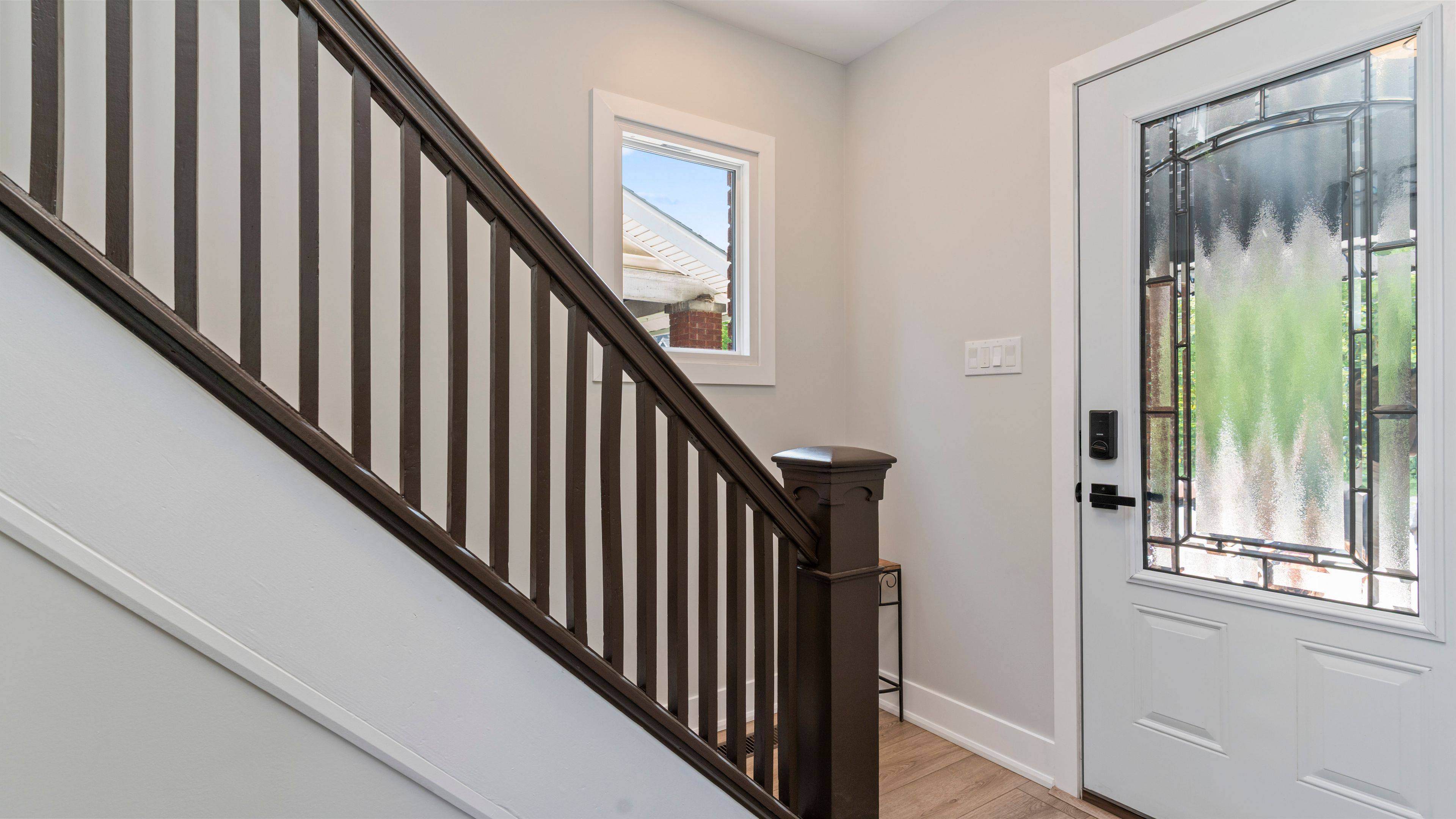 London South, ON N6J 1E4,49 Springbank DR