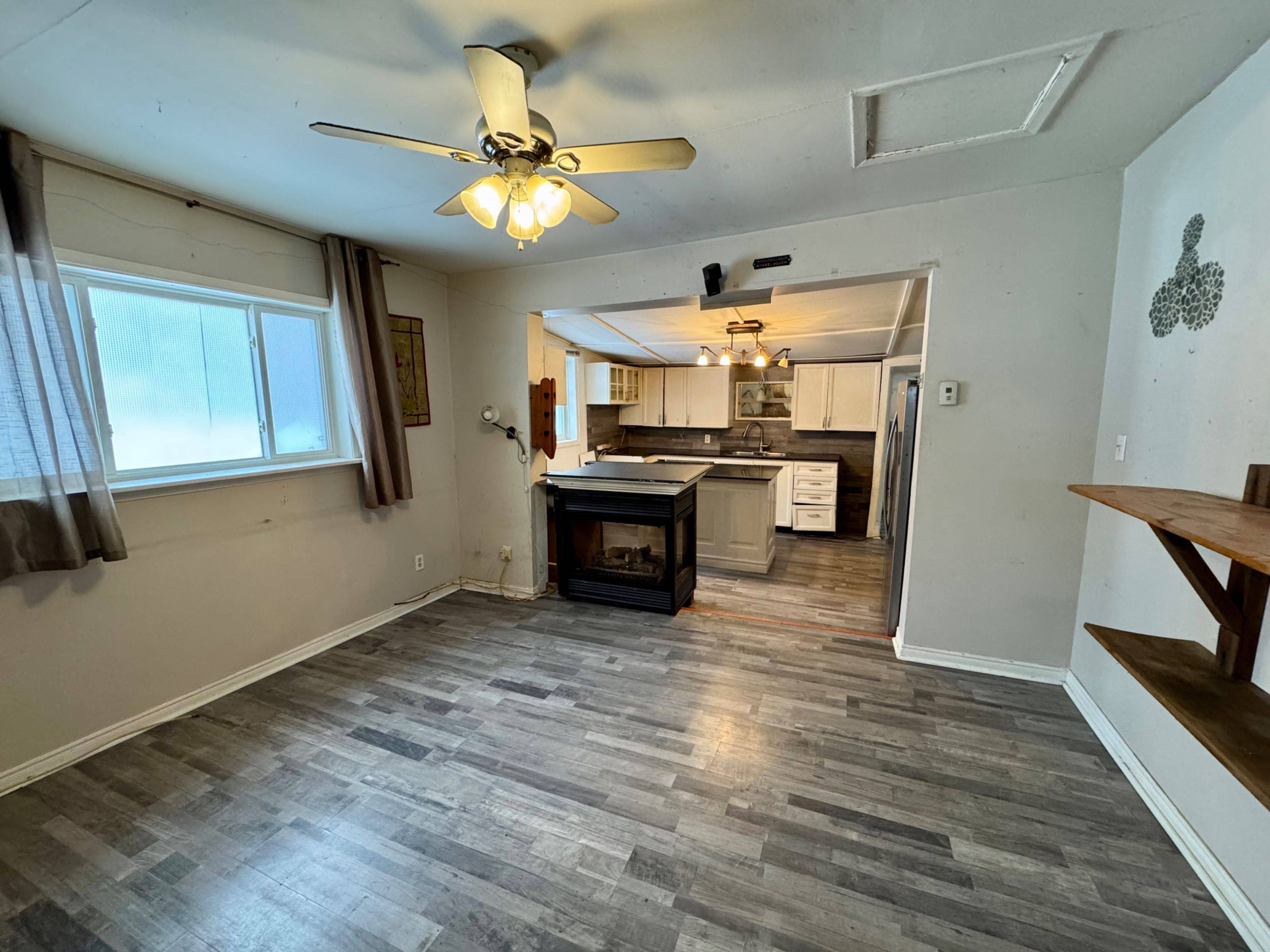 Gravenhurst, ON P1P 1M6,360 MUSKOKA BEACH RD