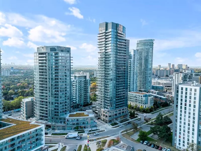 56 Forest Manor RD #301, Toronto C15, ON M2J 0E5