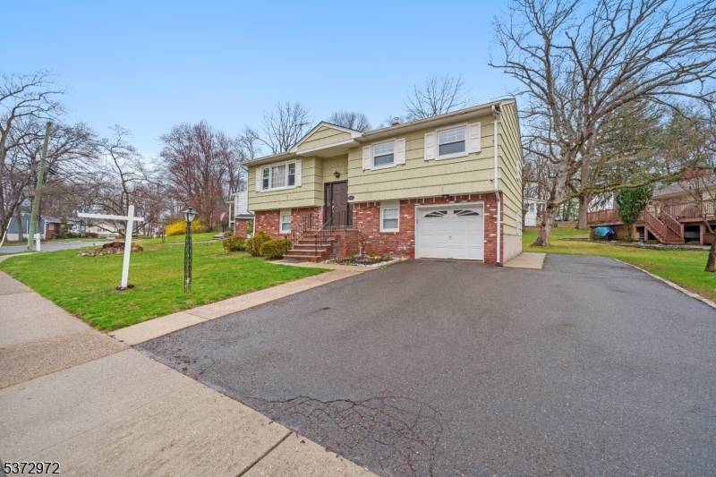 North Haledon Boro, NJ 07508,70 Highland Rd