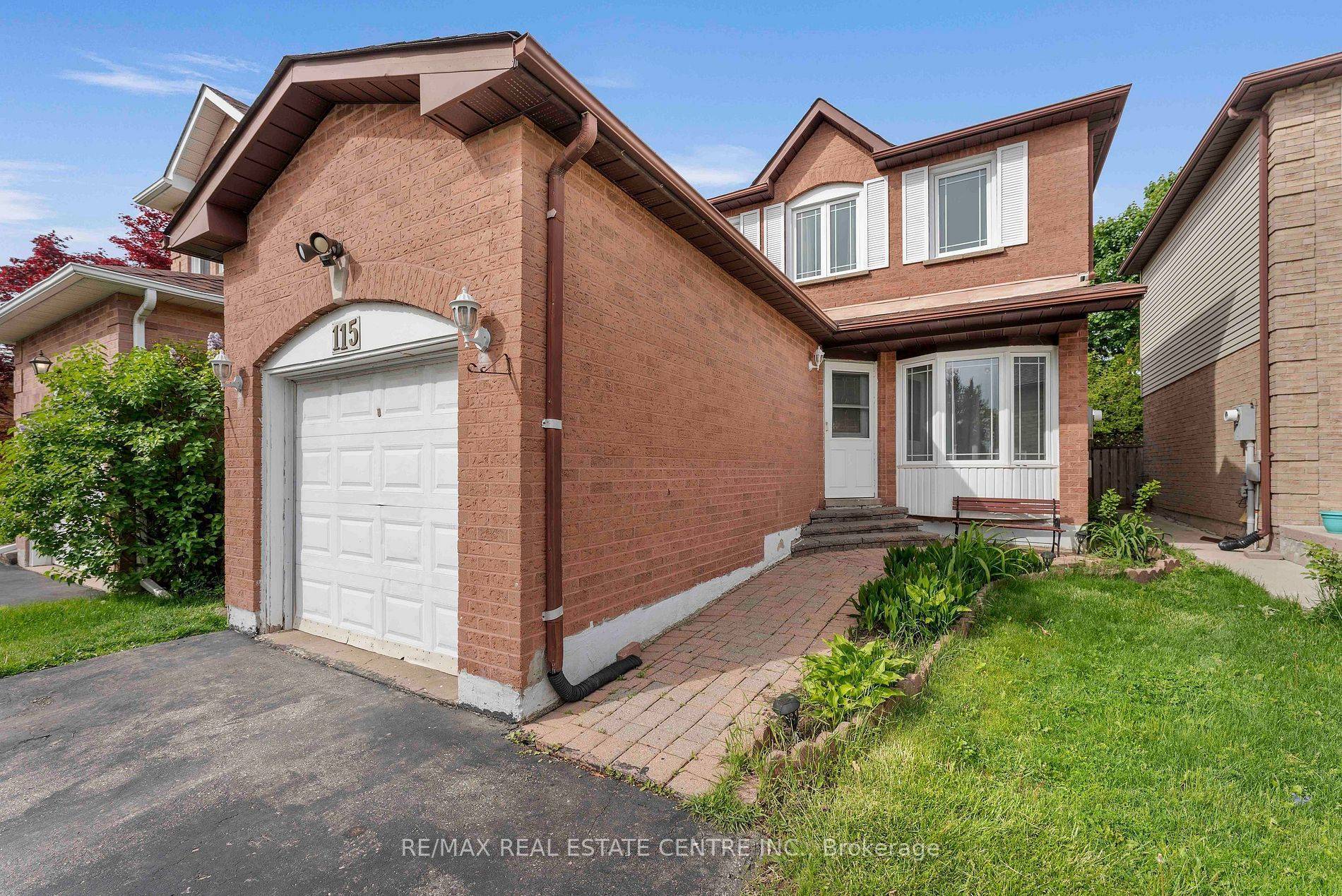 Brampton, ON L6X 3P4,115 Ecclestone DR
