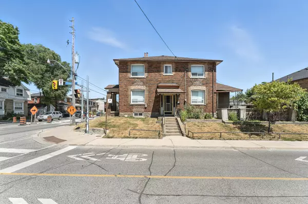 Toronto C01, ON M6G 3T4,547 Ossington AVE