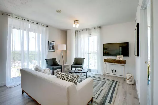 Oshawa, ON L1G 0E6,100 Bond ST E #1205
