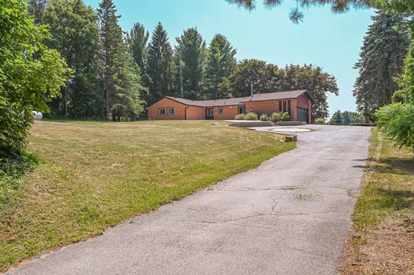14812 Centreville Creek RD, Caledon, ON L7C 3B1