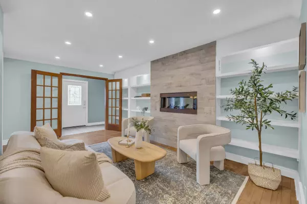 Kanata, ON K2L 2K2,8 Scharf LN