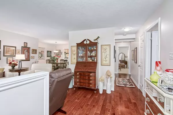 London South, ON N6M 0A7,3320 Meadowgate BLVD #236