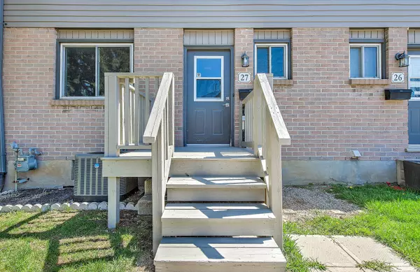 London East, ON N5V 4A2,490 Third ST #27