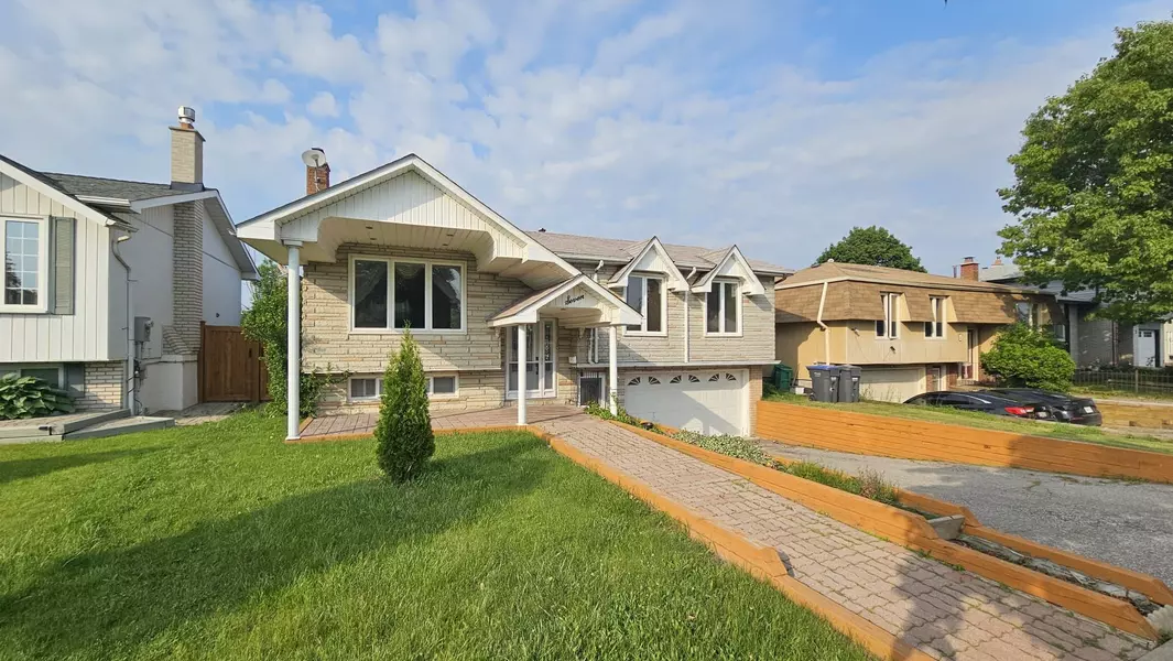 7 Glenforest RD, Brampton, ON L6S 1L8