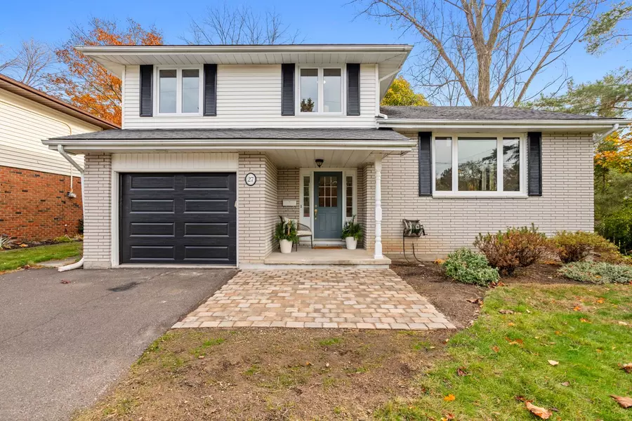 27 Keller DR, Belleville, ON K8P 4B3