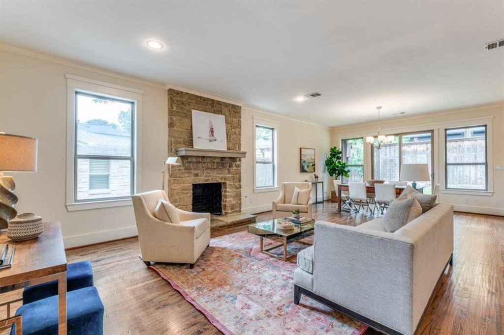 Dallas, TX 75214,6451 Vanderbilt Avenue
