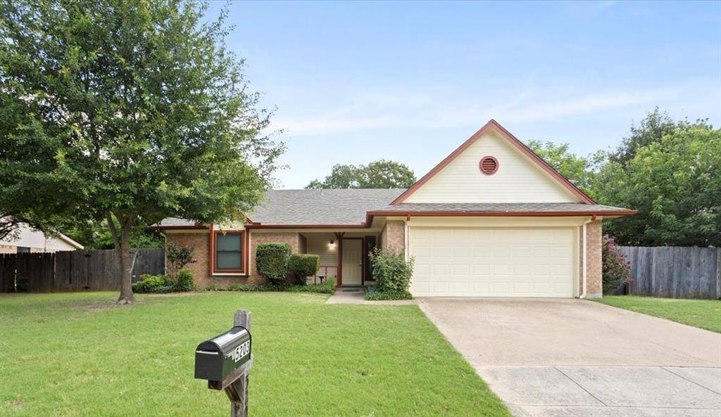 5203 Windy Meadow Drive, Arlington, TX 76017