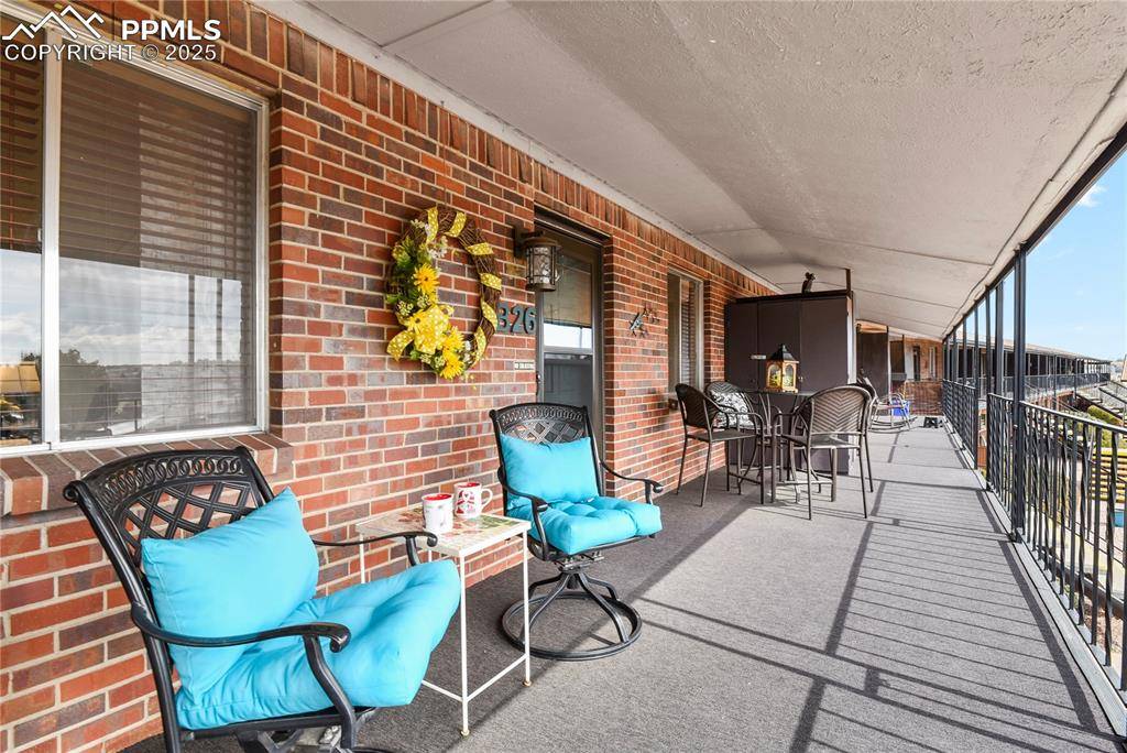 434 Valley Hi CIR #B26, Colorado Springs, CO 80910