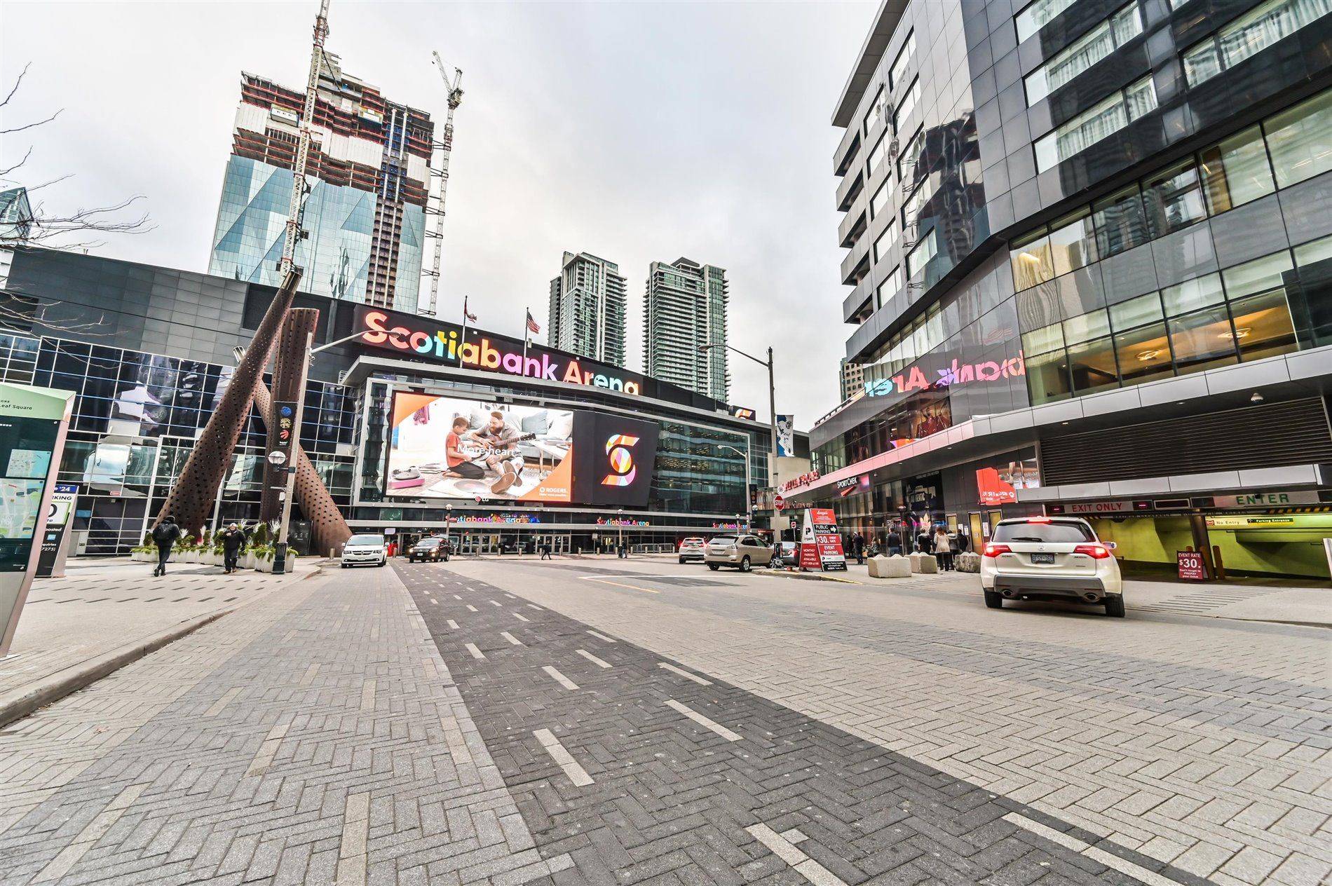 55 Bremner BLVD #3007, Toronto C01, ON M5V 3V8