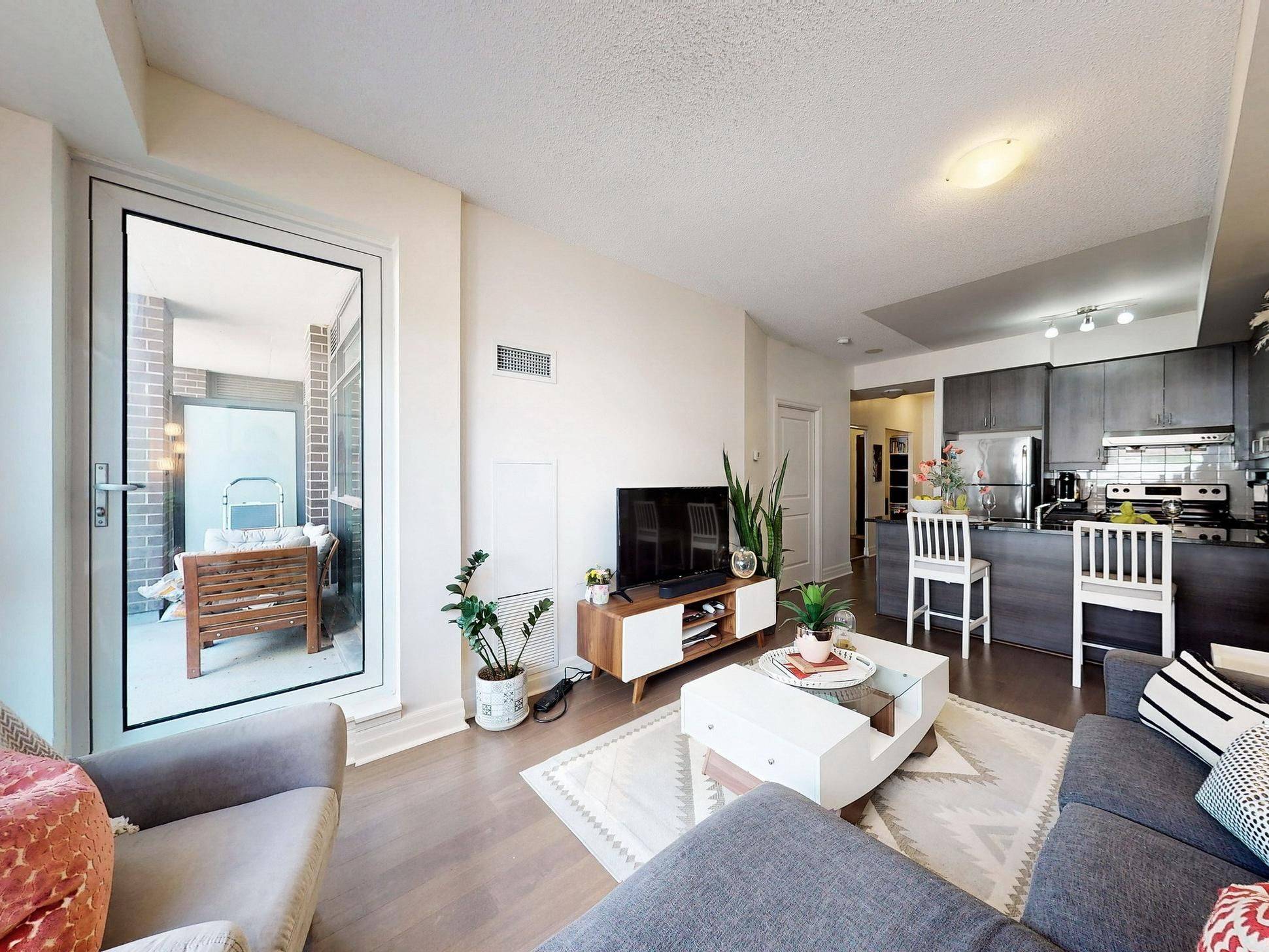 Markham, ON L6G 0E4,8130 Birchmount RD #312