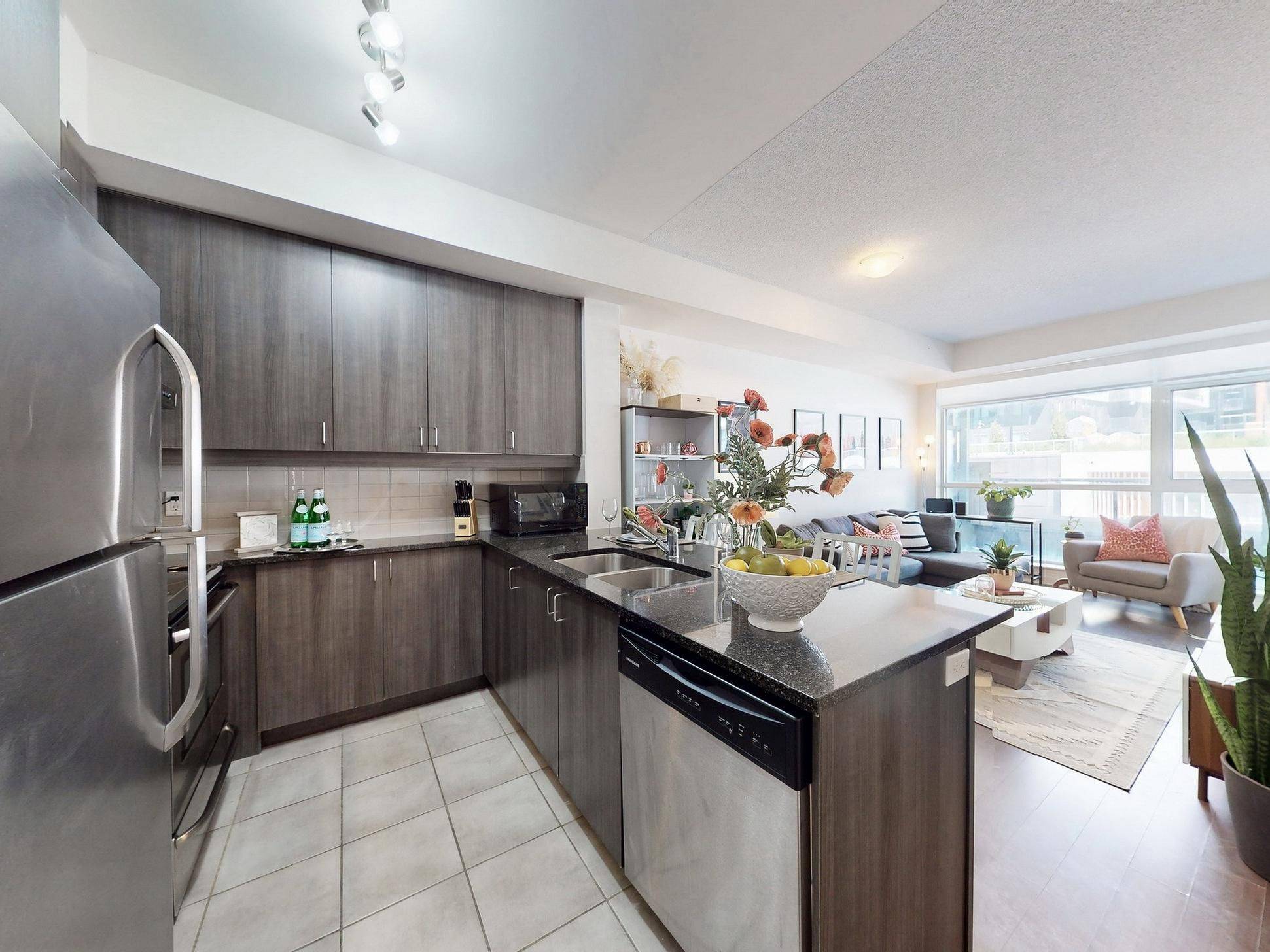 Markham, ON L6G 0E4,8130 Birchmount RD #312