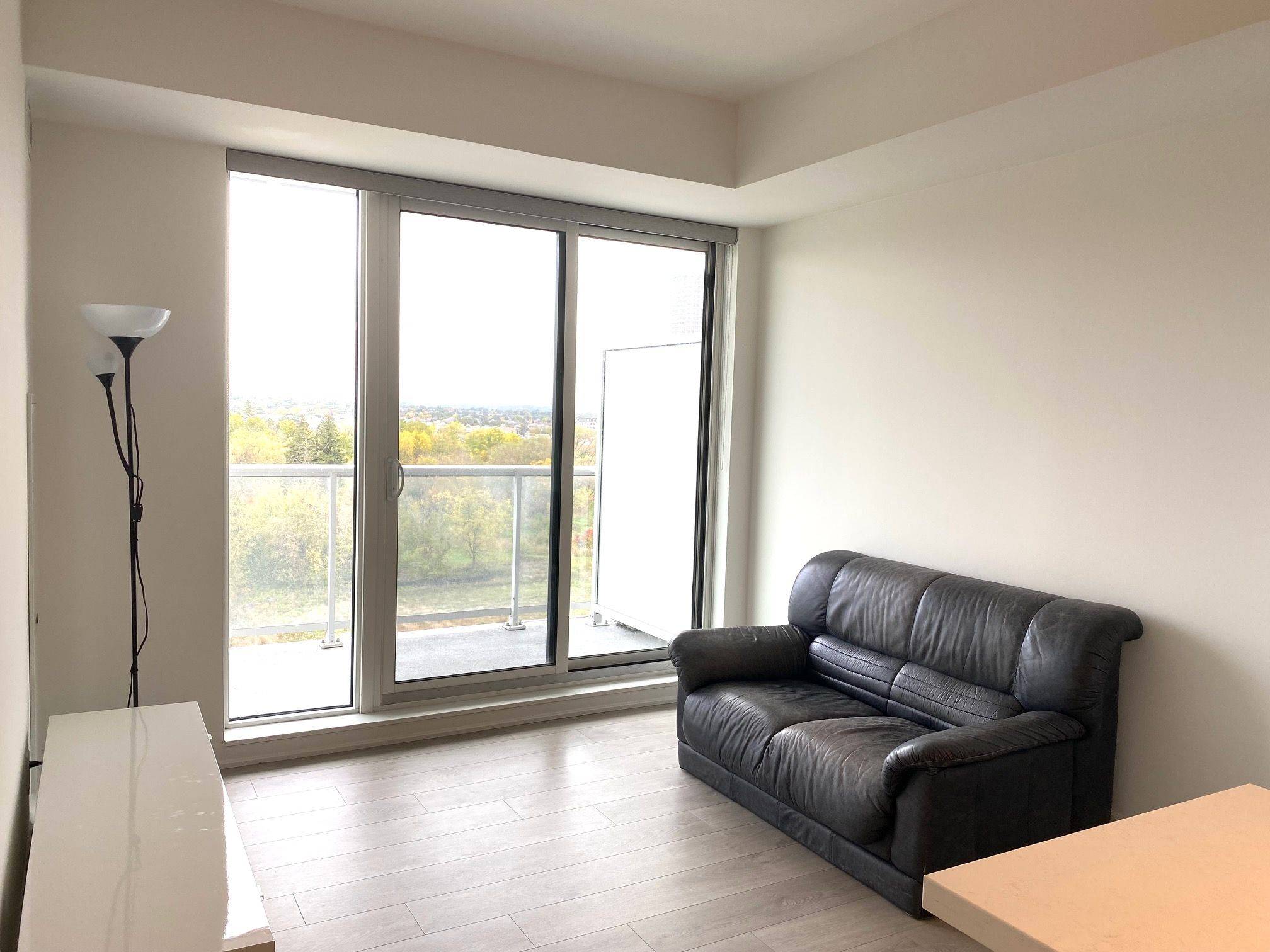 Markham, ON L6G 0G9,10 Rouge Valley DR W #725