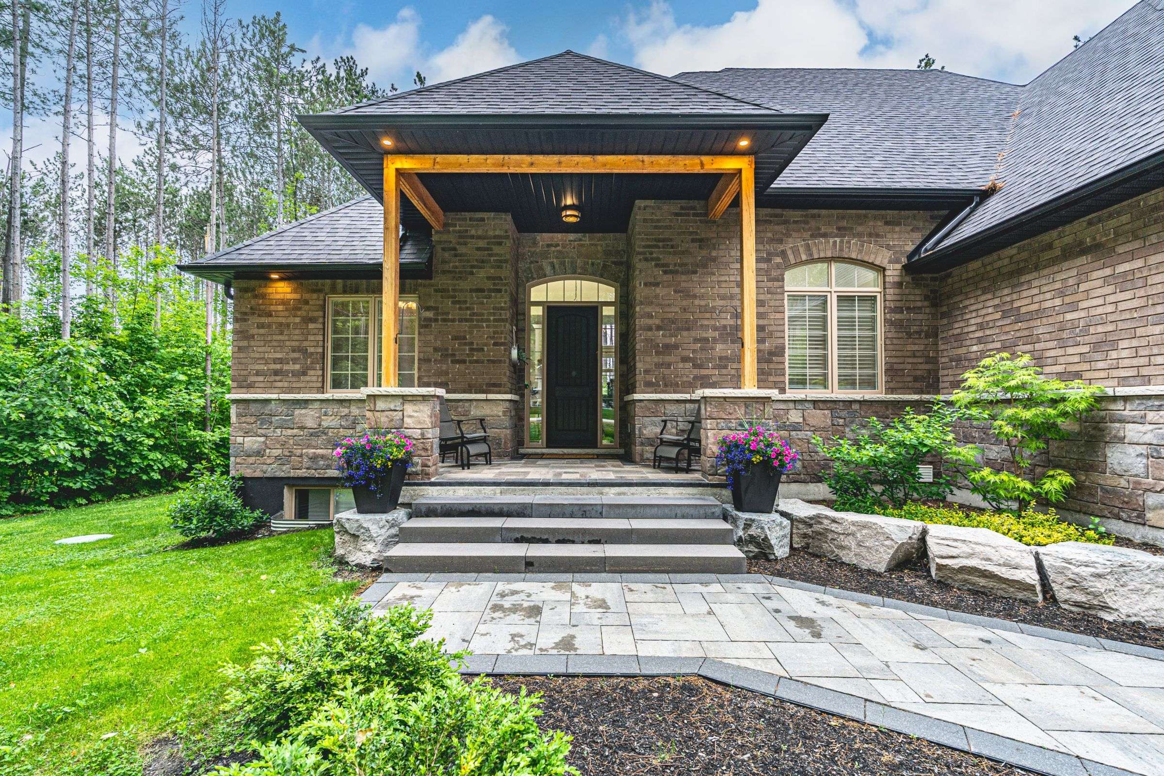 Tay, ON L4R 0C3,38 Windermere CIR