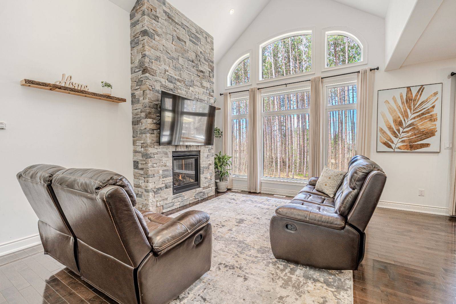 Tay, ON L4R 0C3,38 Windermere CIR