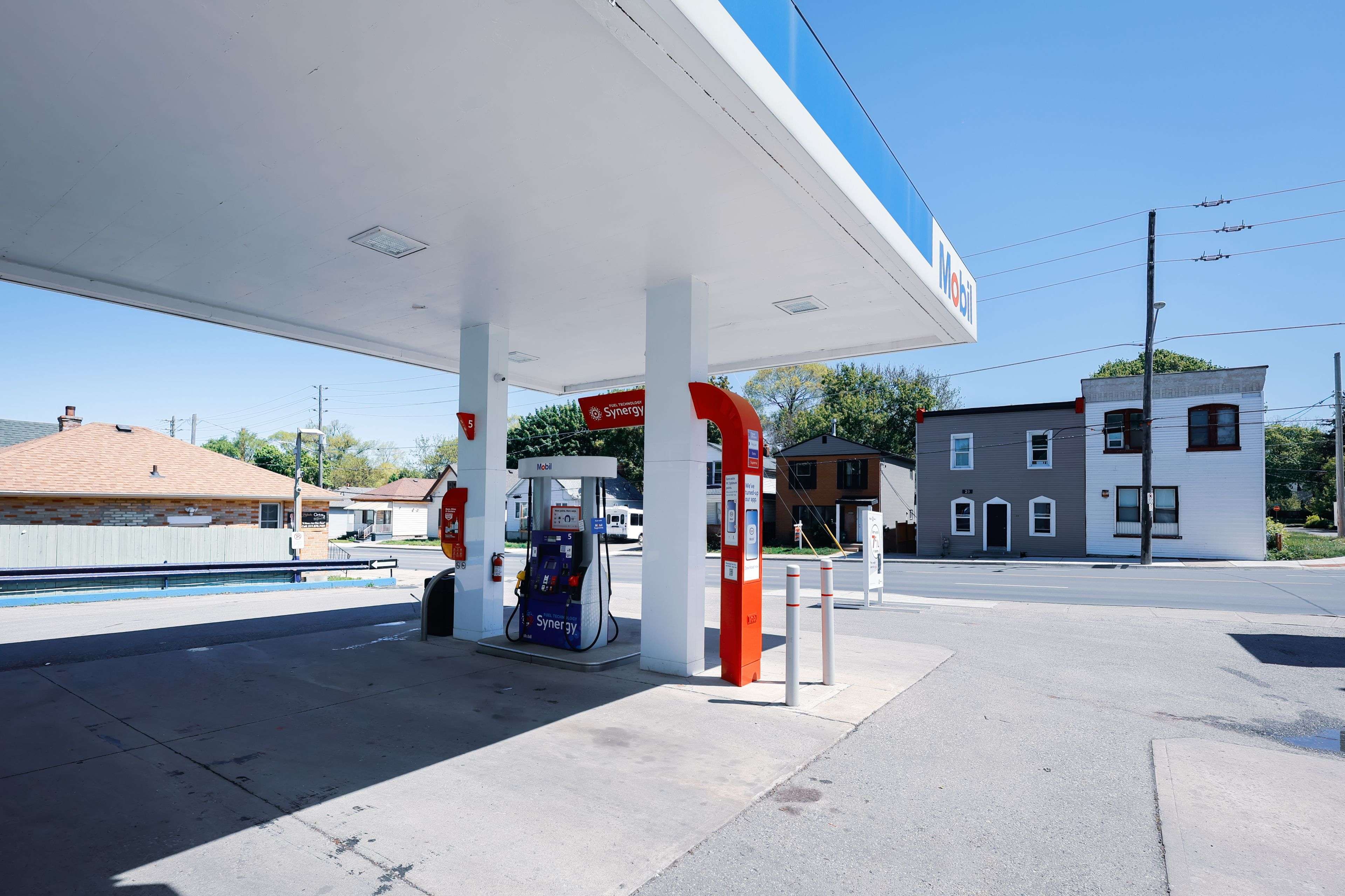 London South, ON N5Z 3J9,19 Adelaide ST S