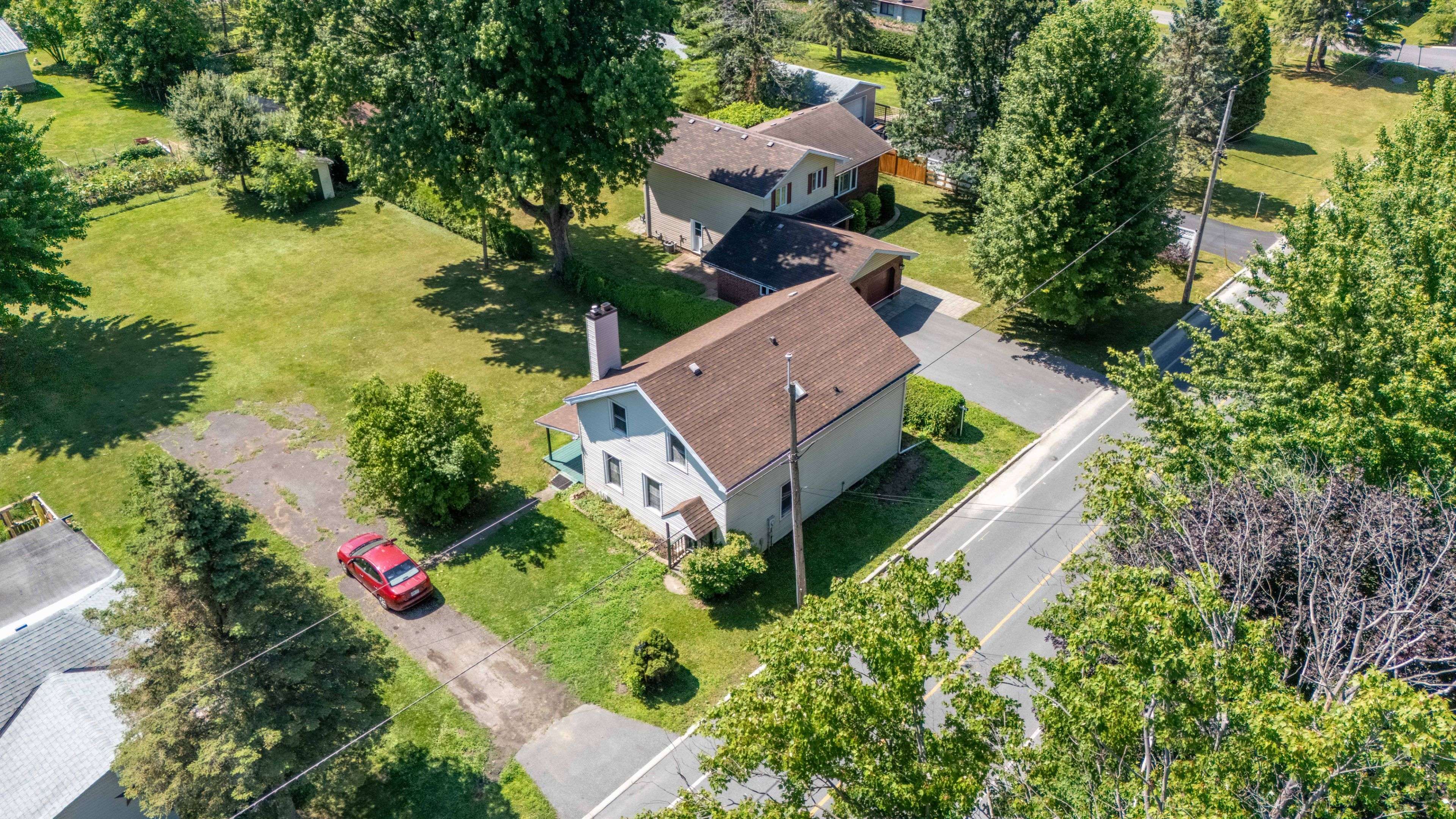 South Dundas, ON K0C 1X0,12084 Lakeshore DR