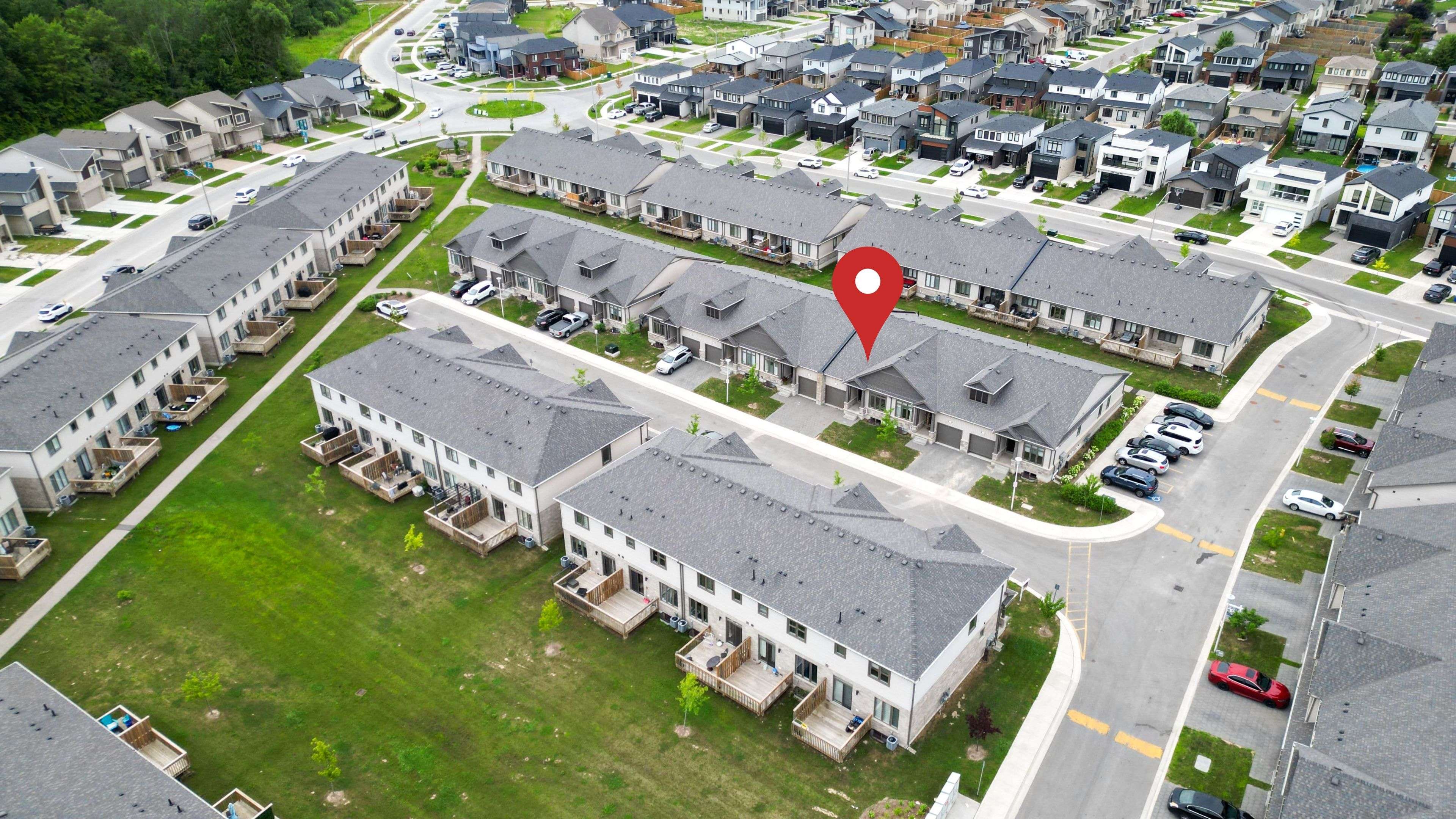 London South, ON N6M 0A2,745 CHELTON RD #49