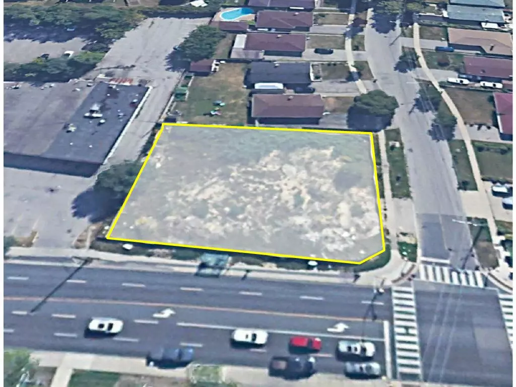 Toronto E08, ON M1J 1G7,1339 Danforth RD