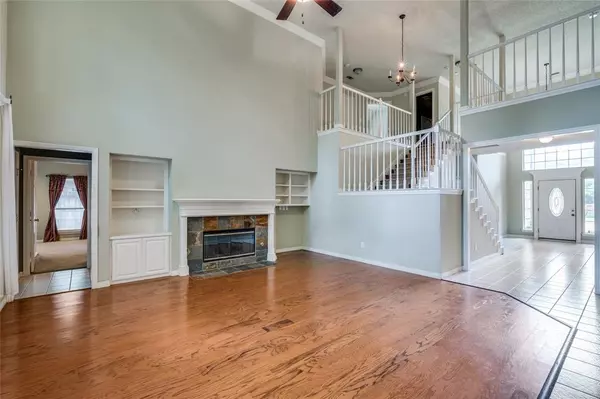 Colleyville, TX 76034,305 W Mill Valley Drive