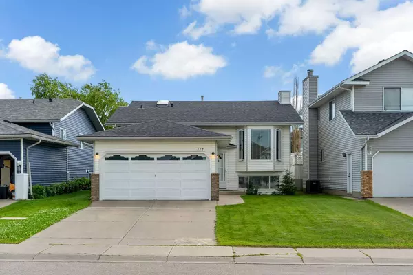 117 Riverglen DR Southeast, Calgary, AB T2C 3X1