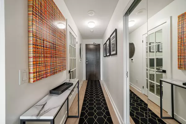 Toronto C01, ON M6K 3R9,50 Lynn Williams ST #504