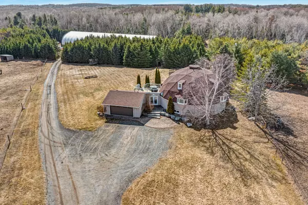 East Gwillimbury, ON L0G 1R0,21152 Kennedy RD