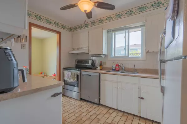 Port Colborne, ON L3K 5X1,69 Elmvale CRES
