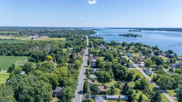 South Dundas, ON K0C 1X0,12084 Lakeshore DR