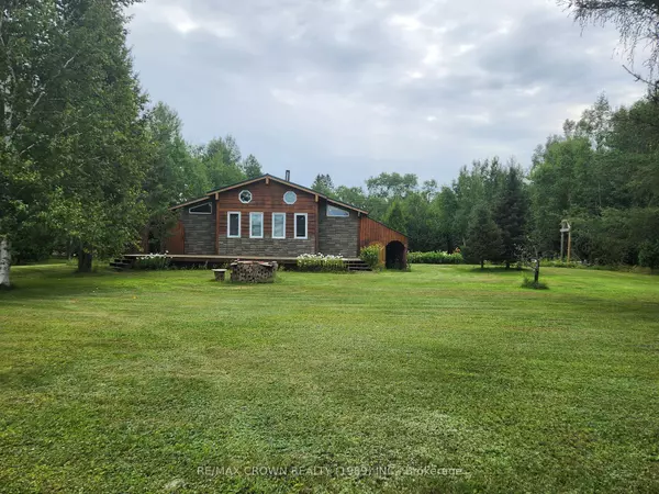 Papineau-cameron, ON P0H 1V0,151 Earls Lake RD
