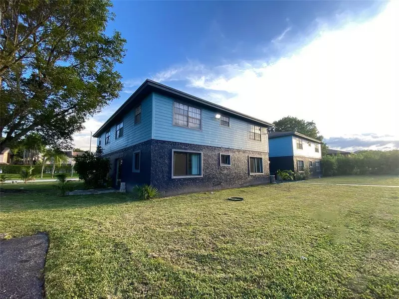 7723 Tam Oshanter Blvd #103, North Lauderdale, FL 33068