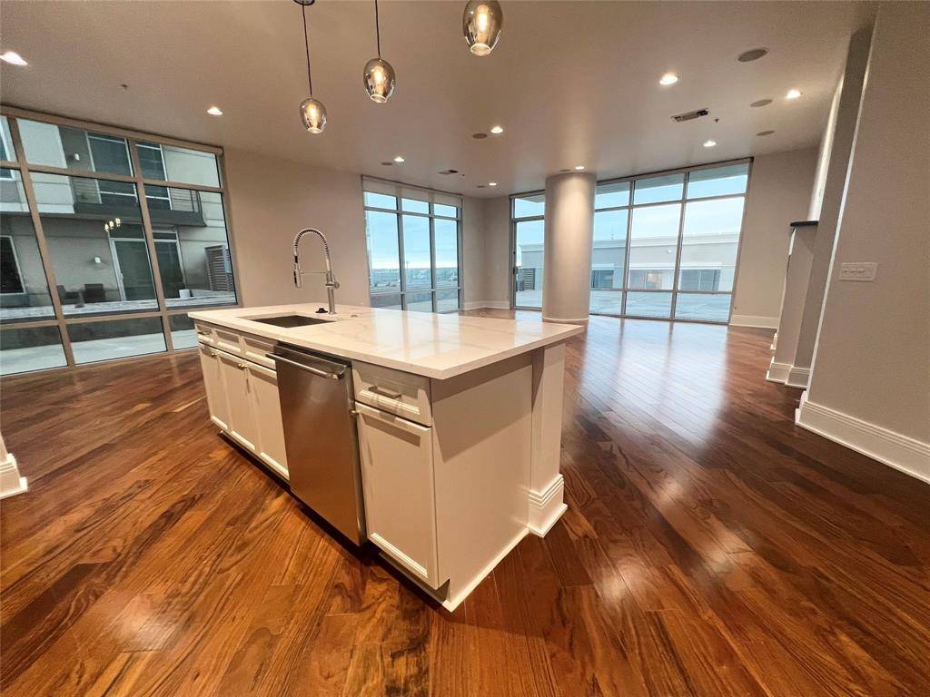 8066 Park Lane #601, Dallas, TX 75231