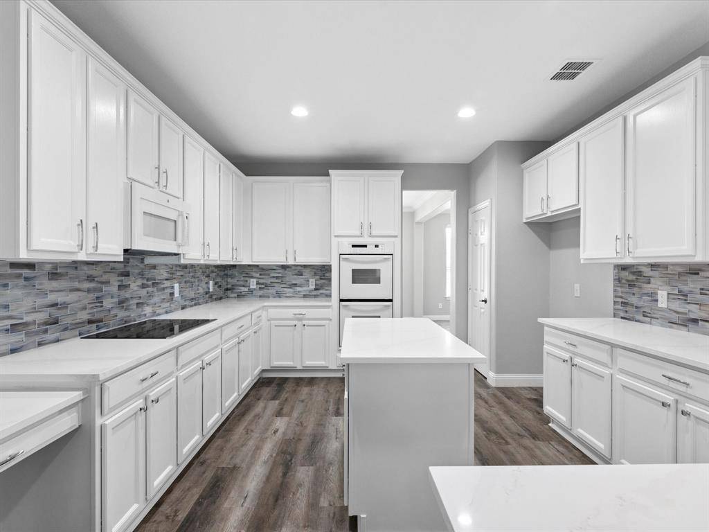 Plano, TX 75074,3420 Woodheights Court