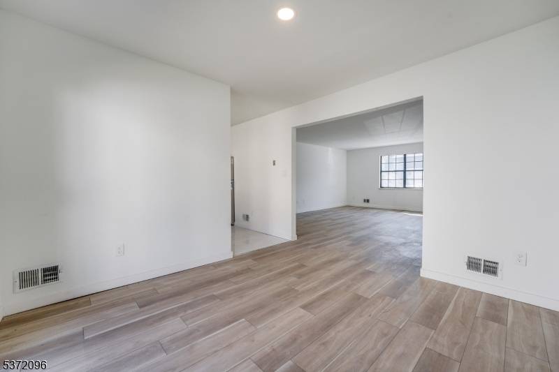 Edison Twp., NJ 08817,713 Orlando St