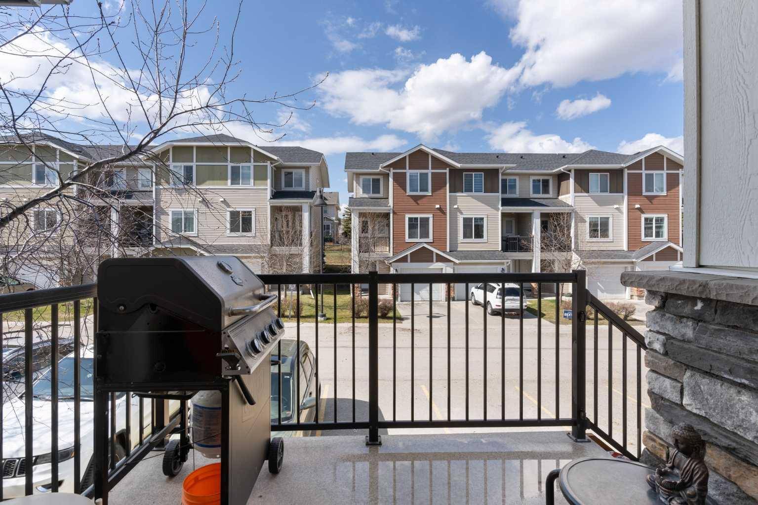 Chestermere, AB T1X0P6,300 Marina DR #239