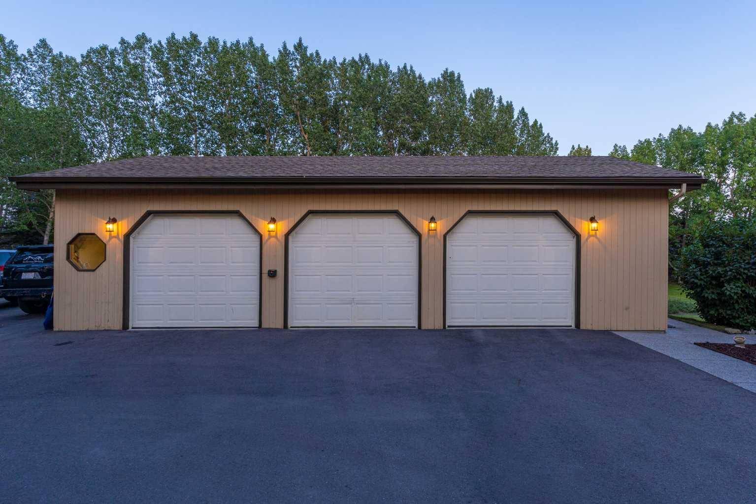 Rural Rocky View County, AB T3L 2P2,116 Bearspaw Village CRES