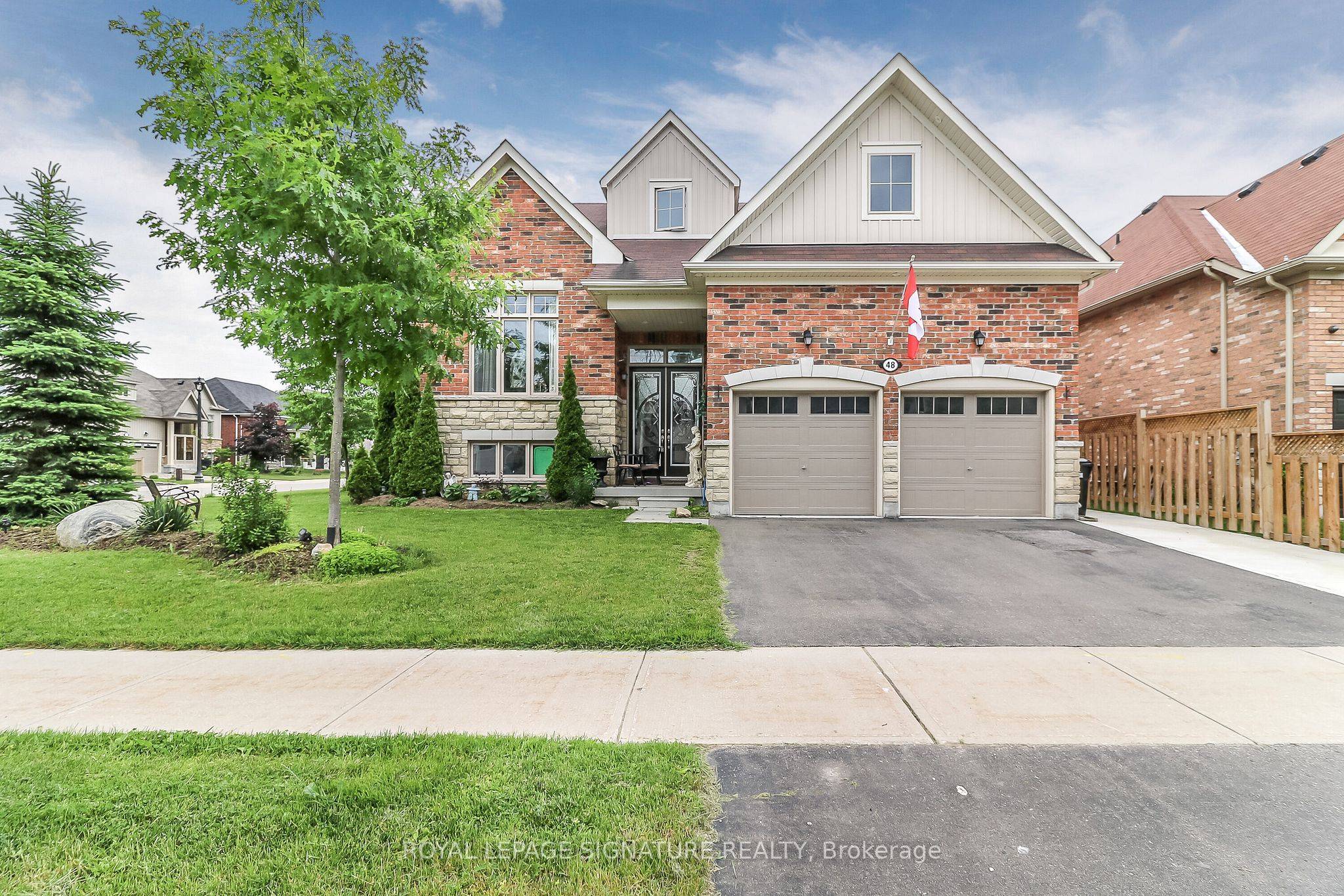 48 Allegra DR, Wasaga Beach, ON L9Z 0H1