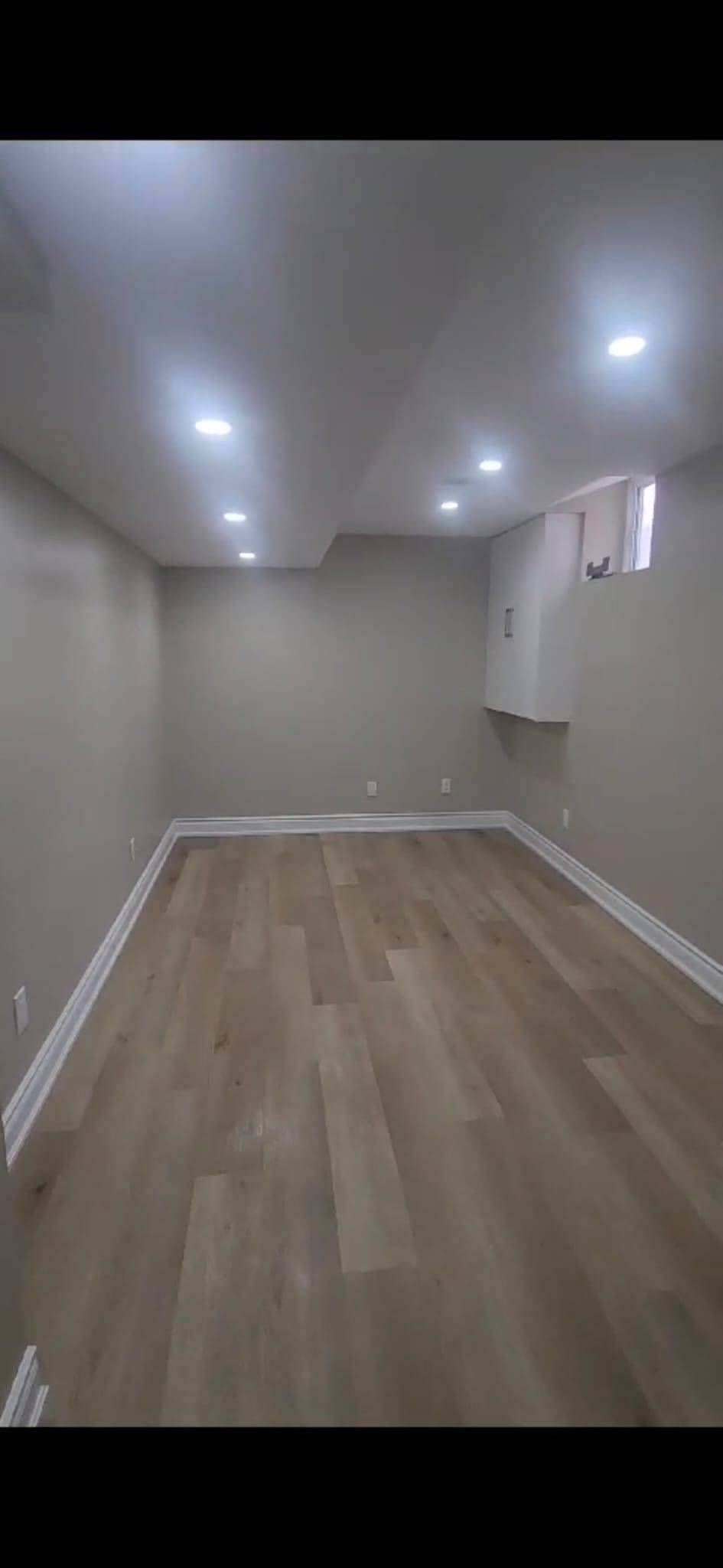 Mississauga, ON L5N 5B5,3067 Ilomar CT #Basement