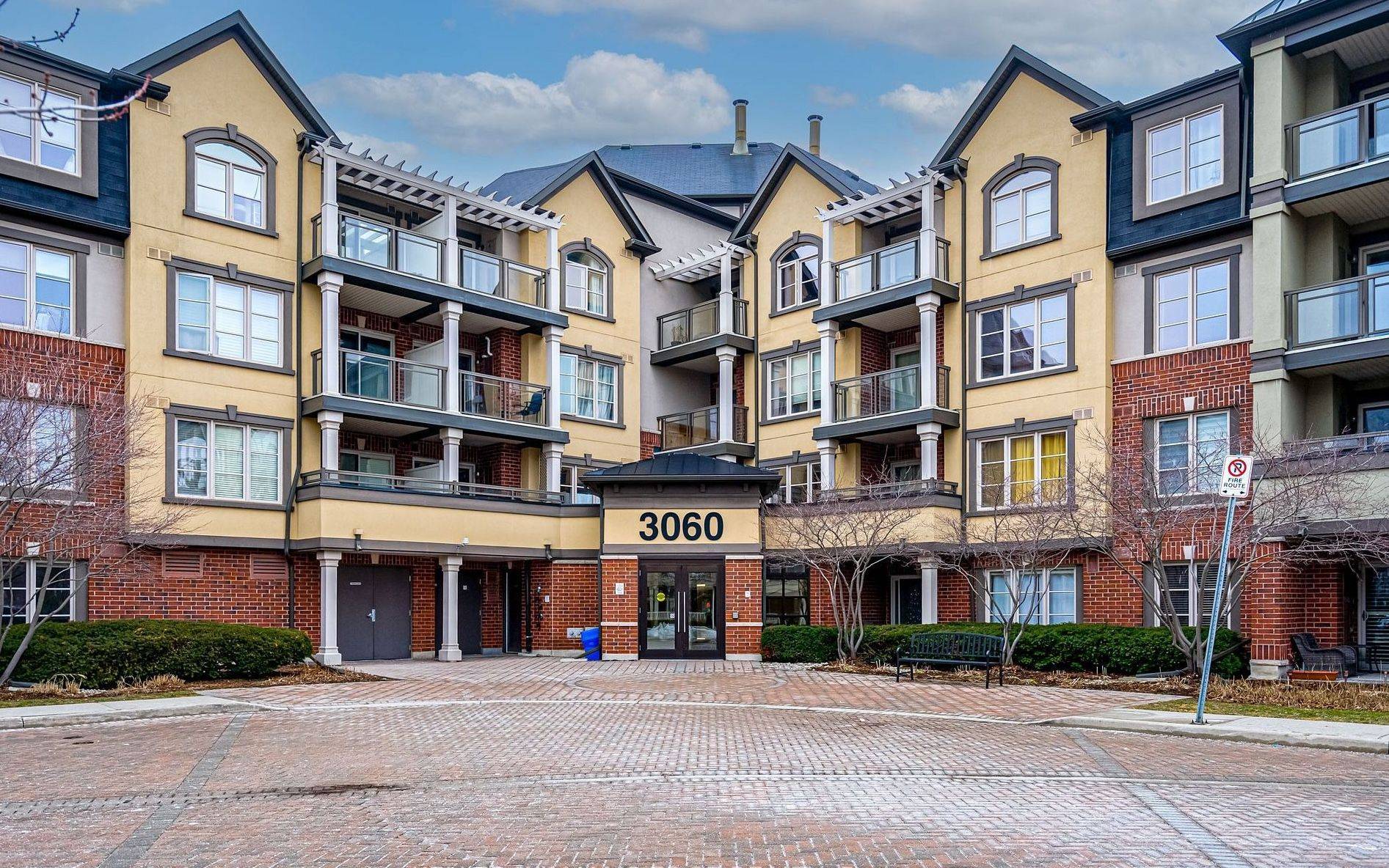 3060 Rotary WAY #426, Burlington, ON L7M 0G9