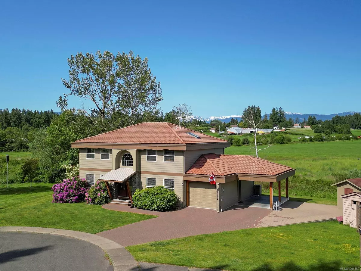 Comox, BC V9M 1A9,1675 Chester Pl