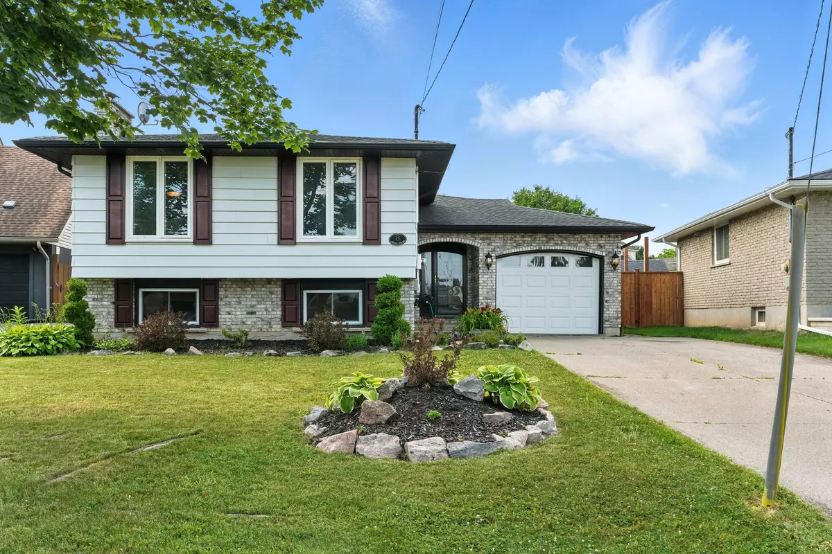 St. Catharines, ON L2P 3M3,8 Appleford RD