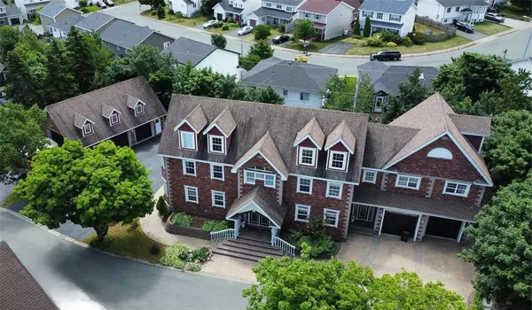 2 Carriage Lane, St. John's, NL A1E 6J3