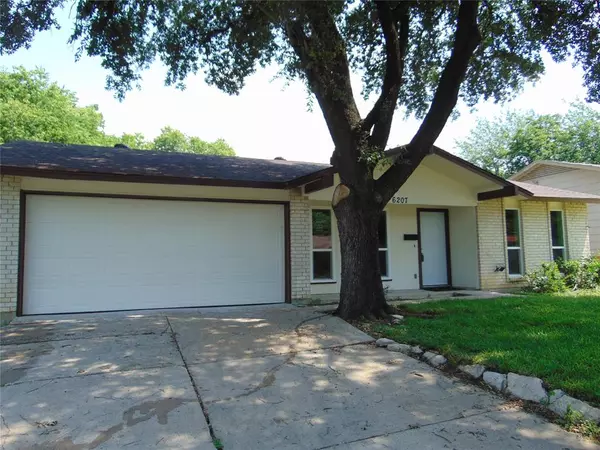 Dallas, TX 75217,6207 Misty Wood Drive