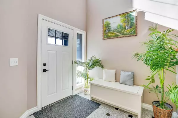 Calgary, AB T3J 5J1,93 Saddletree Close NE