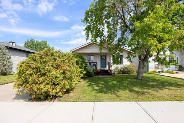 Fort Mcmurray, AB T9H5H3,164 Webb DR
