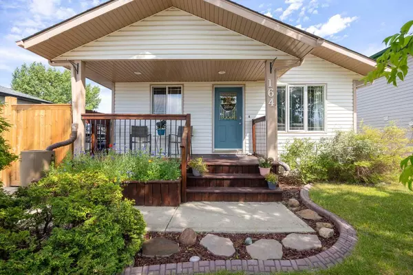 Fort Mcmurray, AB T9H5H3,164 Webb DR