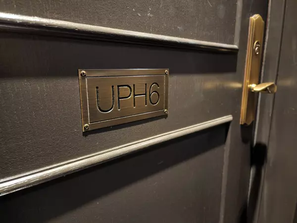 Toronto C14, ON M2N 7H5,2 Clairtrell RD #Uph6